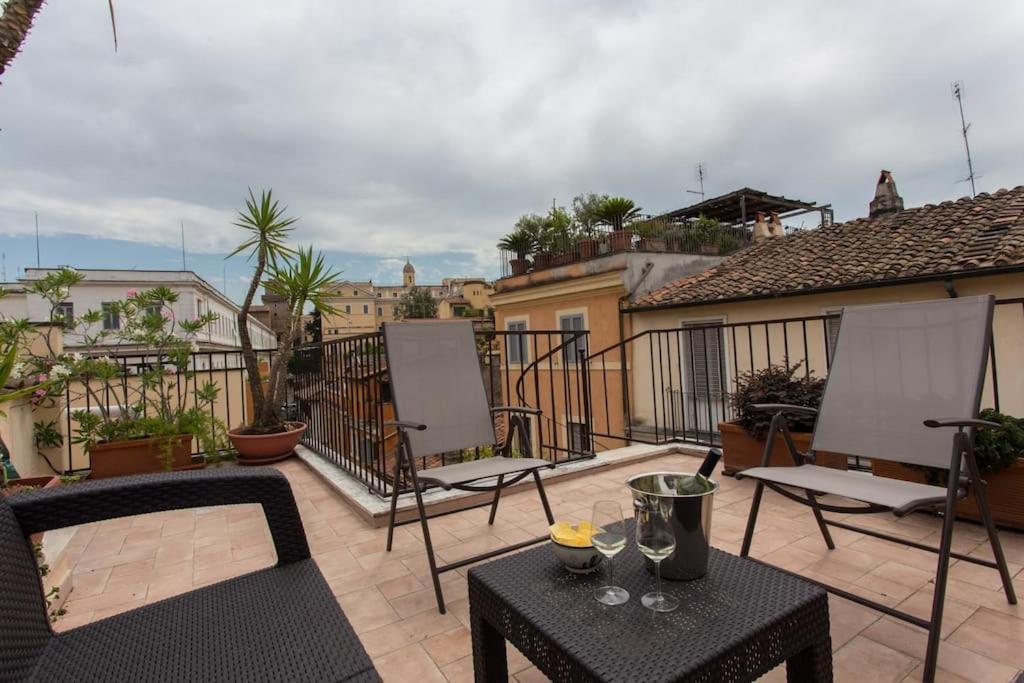 ローマFrangipane 31 Monti Terraceアパートメント エクステリア 写真
